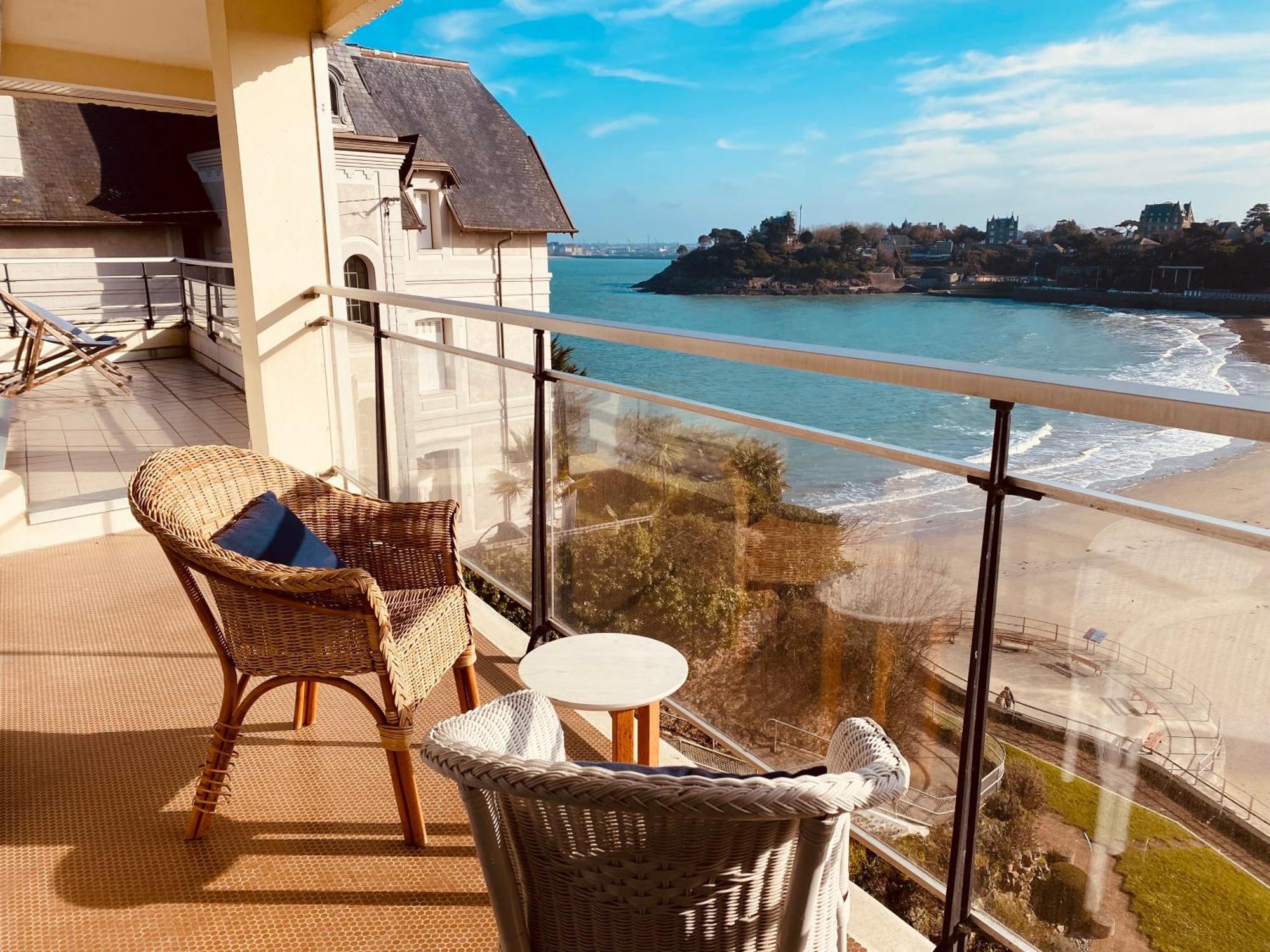 Le Crystal Dinard Plage Exterior foto